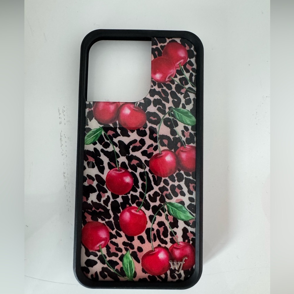 Ming Lee iPhone 15 Pro Max Wildflower Case